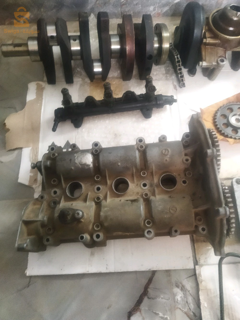 أجزاء من محرك 1.2 12v