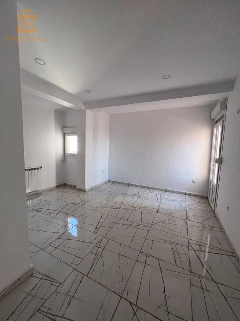 Remiise🚨🚨 fin d'années 😍
duplex à vendre à draria sebbala ville 🏠✨
📞05.61.63.99.40