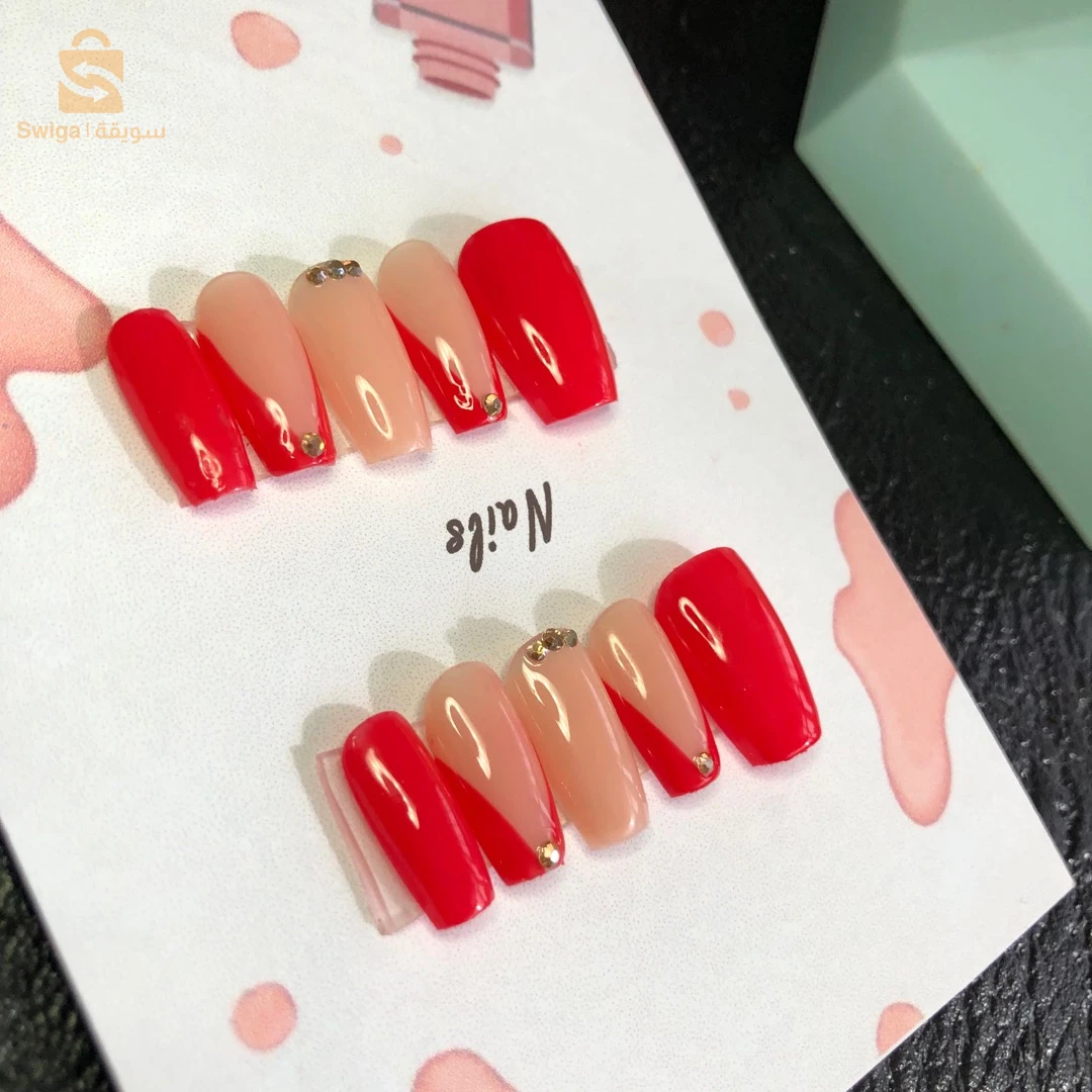 presse on nails