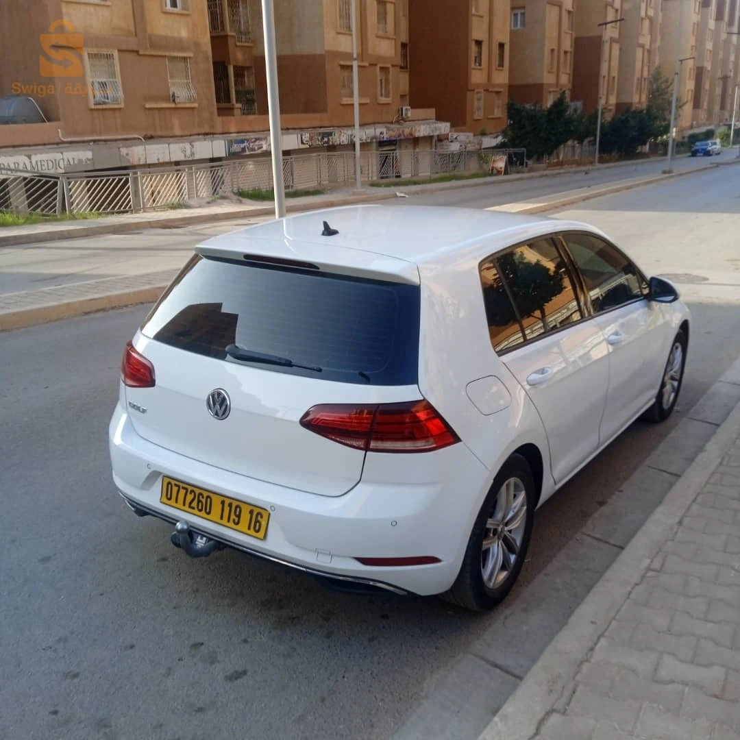 Tomobille Chaba ziro sbigha fiha chwiya farwa makhdoumin