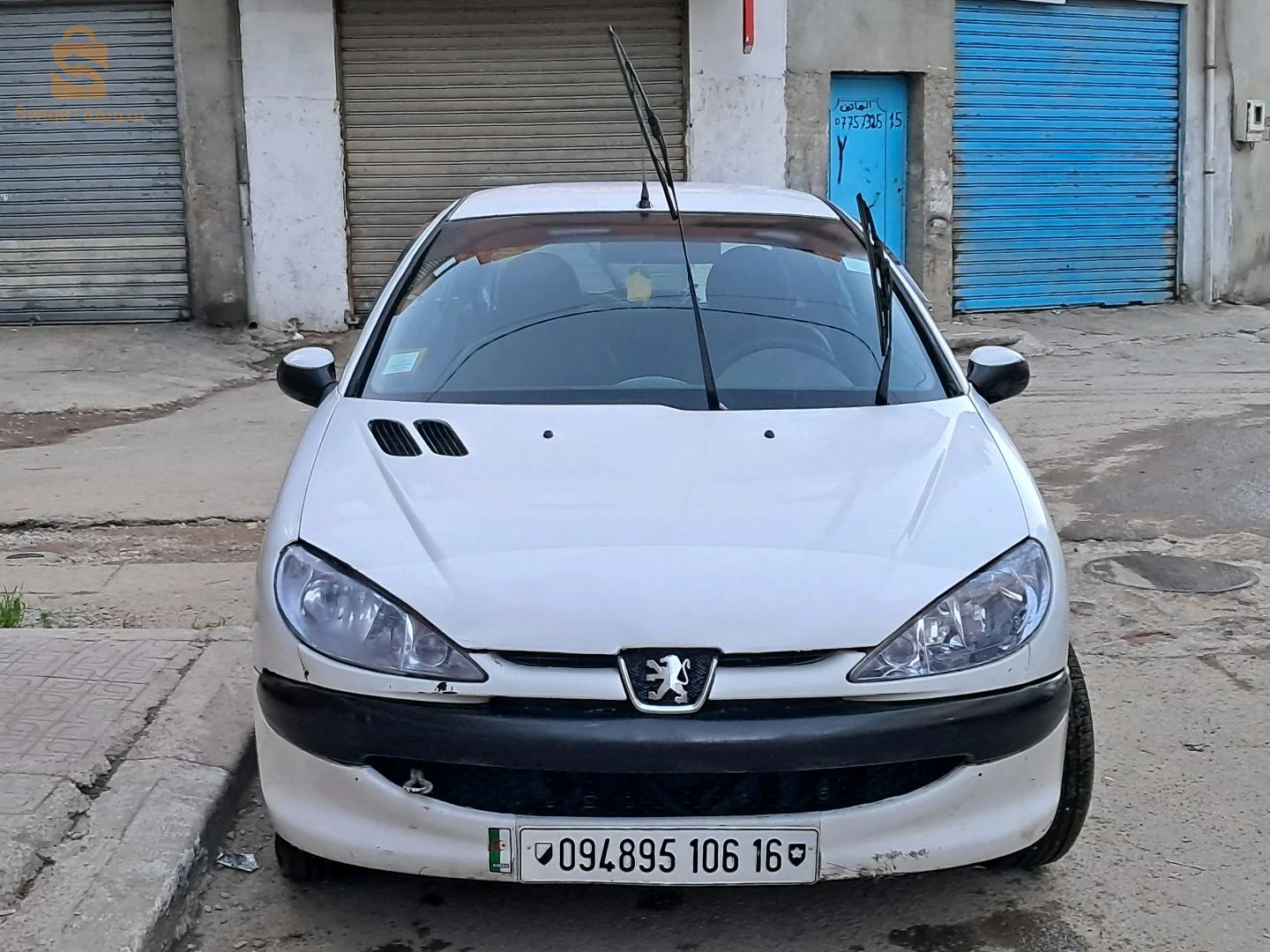 85 3tawni 
92 nbi3 
Fiha voil w darba flbassina mkhdoma machya 570 moteur m7tot myskhon myn9s zit lberad yemchi 4 les pneus jded
Disko plato abt jded join culasse jdid join cage join spi boit w filbruqain jded pompa ta3 lma jdida kit chaîne jdid kit kroi jdid tondur jdid syou jdid 2 martissur arrier jded flotur blpompa jded kolch jdid 0665246761