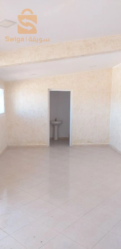 location f2 niveau villa 3eme etage entre haraoua et ain Taya