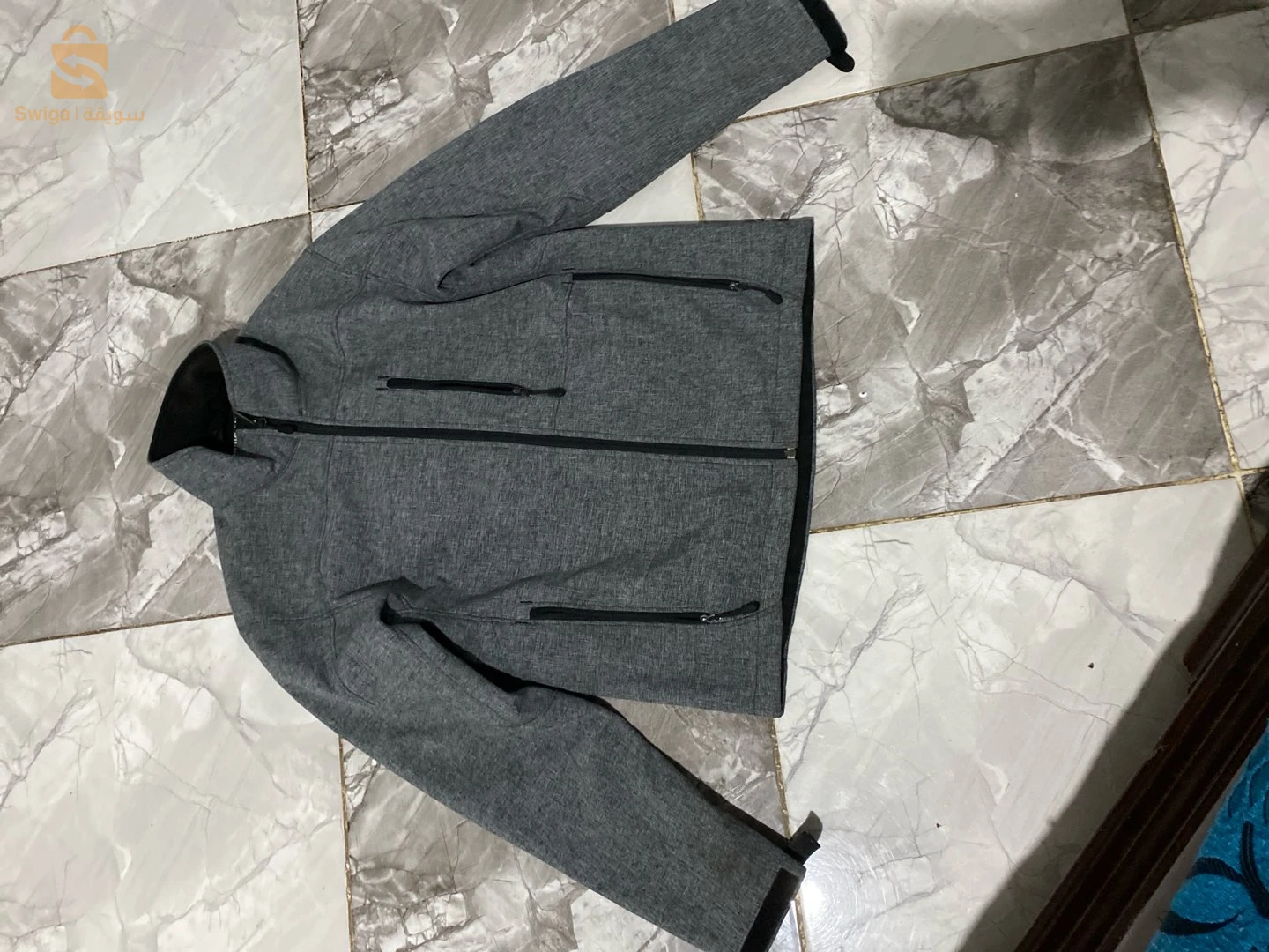 معطف اصيل uk 
taille: s