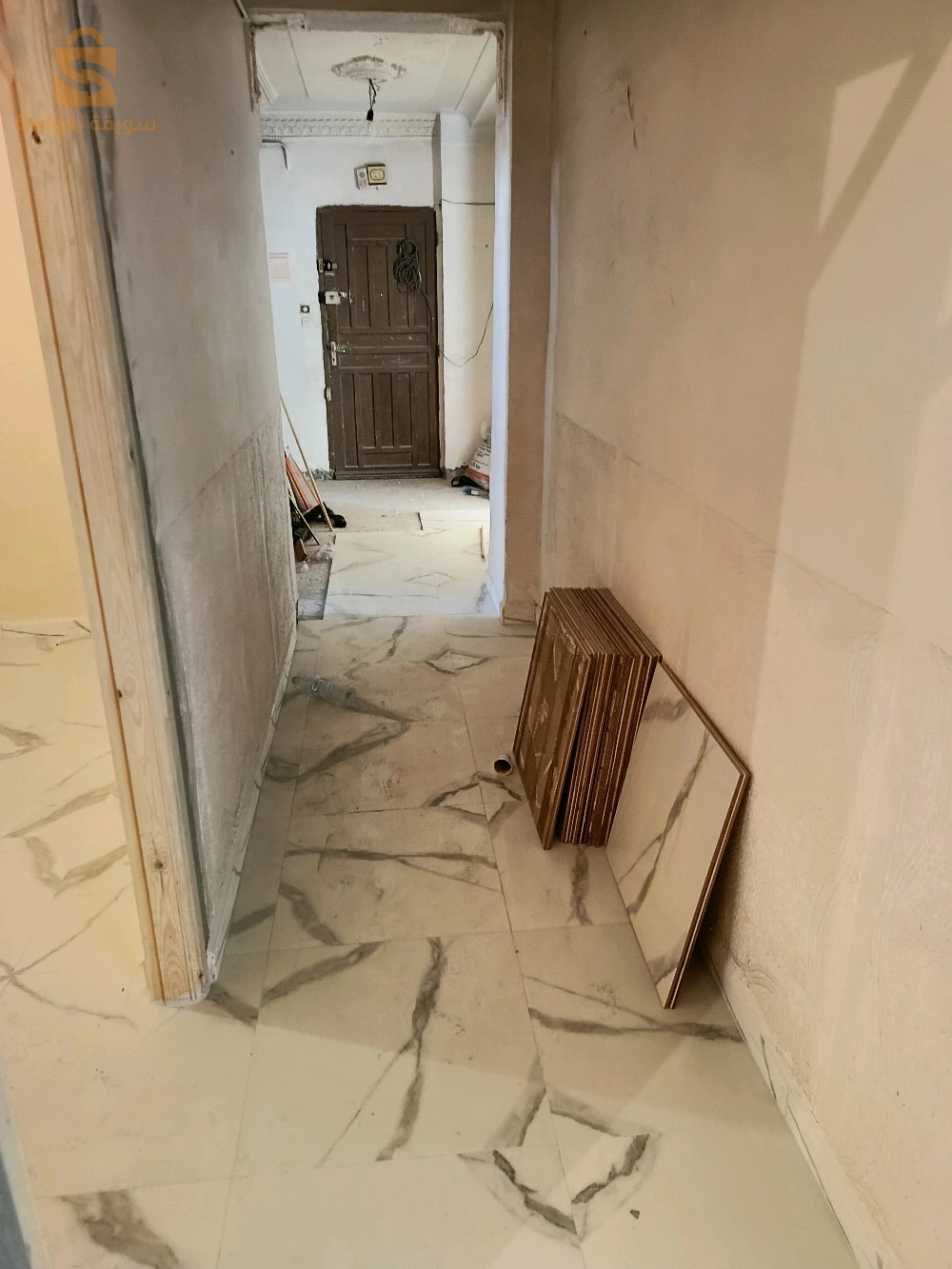 كوبيراتيف للبيع اربعة غرف + كاراج فيها اكثر من 130م² للاستفسار يرجى الاتصال