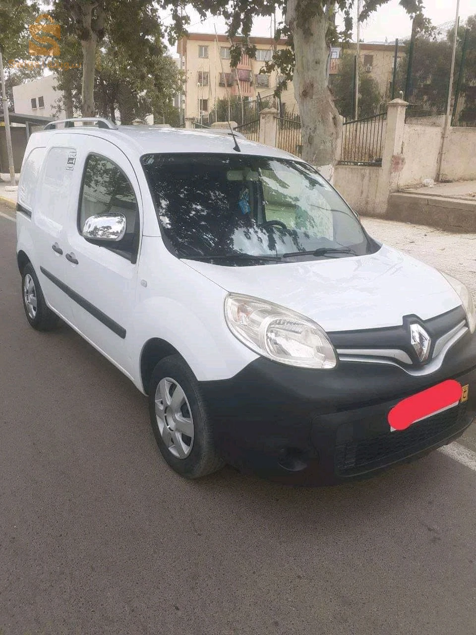 رونو كونغو صندوق 2013