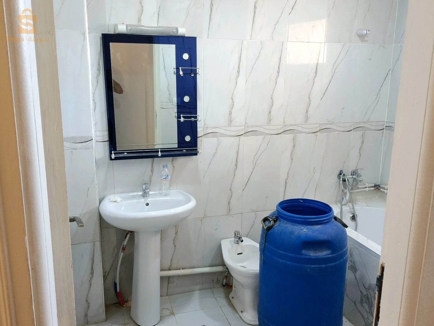 appartement F3 a staouli a vendre superficie 104 m
quatrième étage