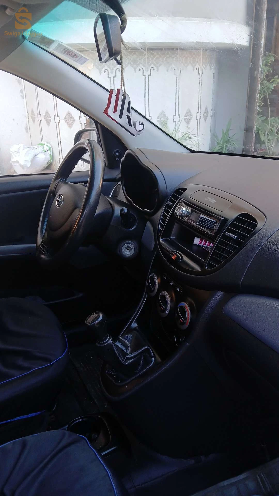 I10