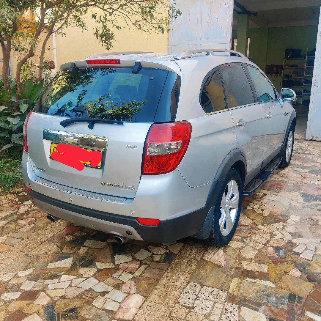 vends captiva 2.2 bva, 185000 km.