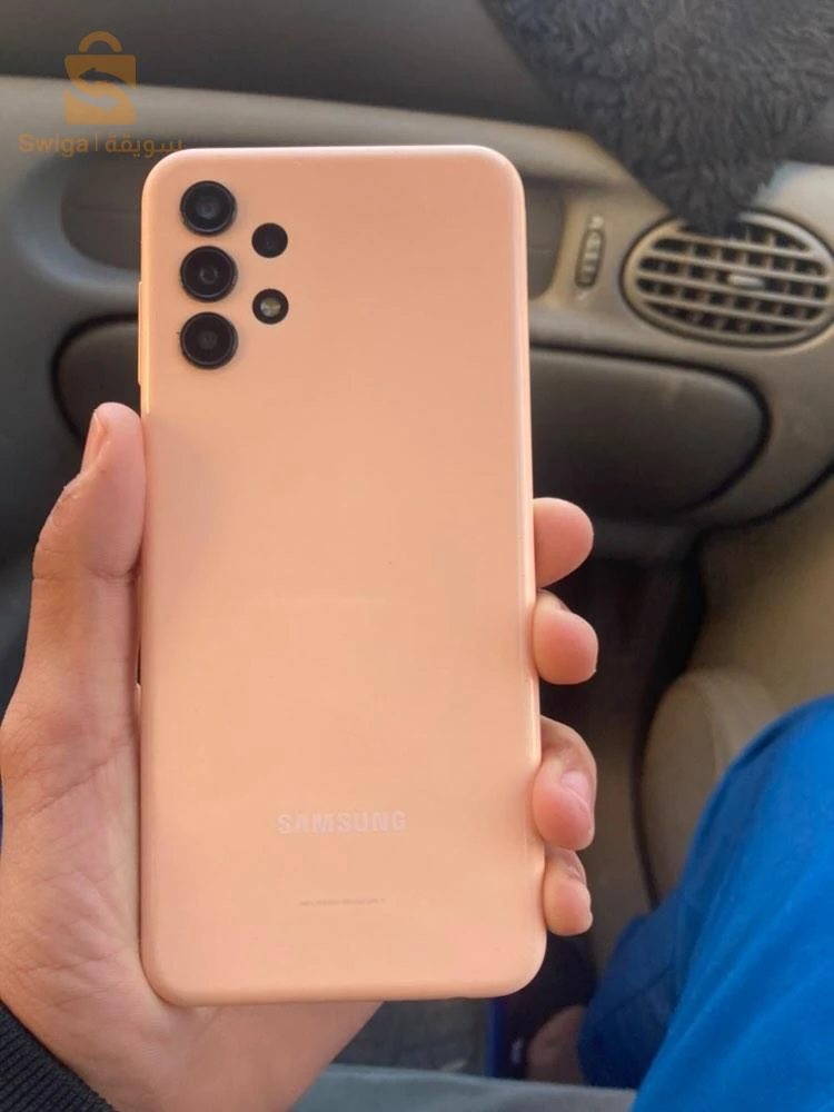 تليفون  samsung A13 حاجة زينة 6 ram
128 go