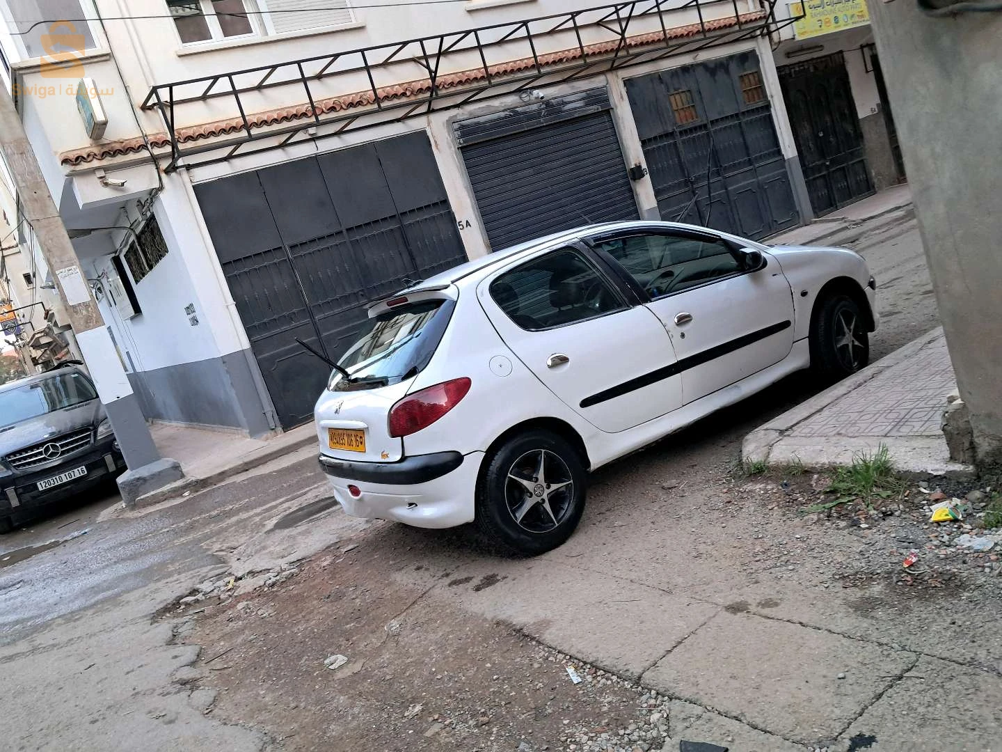 85 3tawni 
92 nbi3 
Fiha voil w darba flbassina mkhdoma machya 570 moteur m7tot myskhon myn9s zit lberad yemchi 4 les pneus jded
Disko plato abt jded join culasse jdid join cage join spi boit w filbruqain jded pompa ta3 lma jdida kit chaîne jdid kit kroi jdid tondur jdid syou jdid 2 martissur arrier jded flotur blpompa jded kolch jdid 0665246761