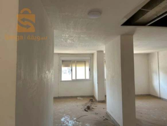 À vendre : Bureau open space de 85 m² à au niveau du Golf bir Eljir