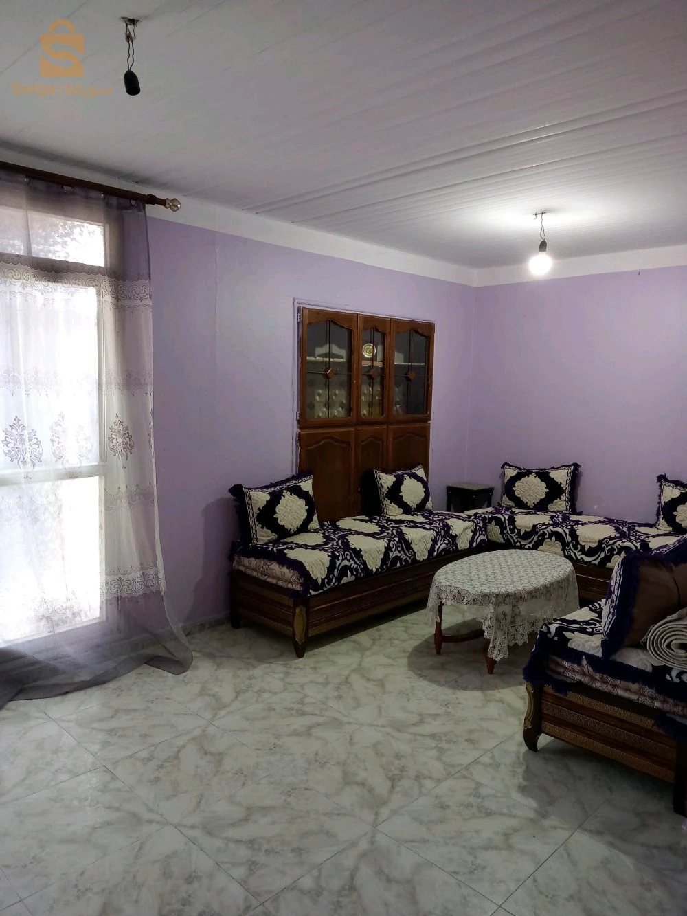 💥💥للبيع شقة F5 الطابق الأول بواجهتين  ،حي الزيادية  عقد ملكية + دفتر عقاري موقع رائع ومميز وهادئ، قريبة لكل المرافق،والمؤسسات التربوية،مسجد،مركز بريد .......
تصلح للسكن او ممارسة نشاط مهني.
-وسائل المواصلات متوفرة وقريبة جدا
-قريبة لوسط المدينة.
-الجيران محترمين جدا . 
للمهتمين التواصل معنا على الرقم.0778138217