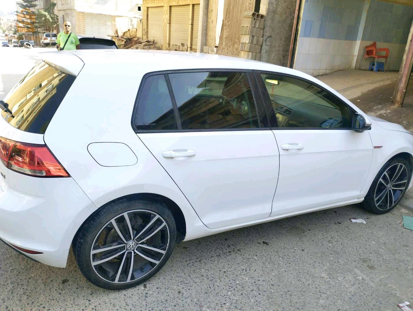 0770846584