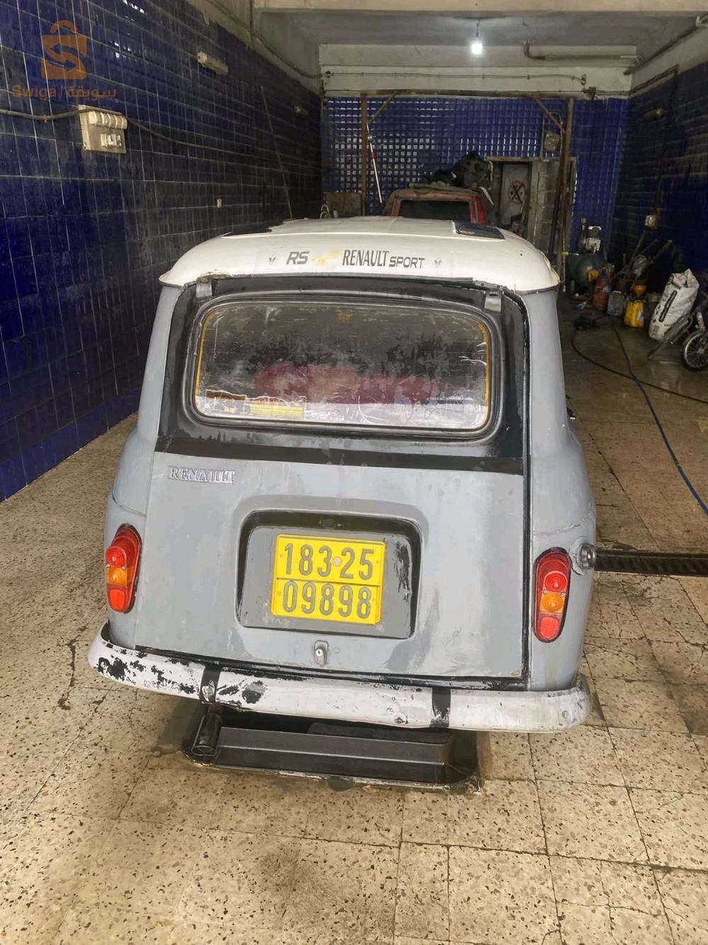 r4