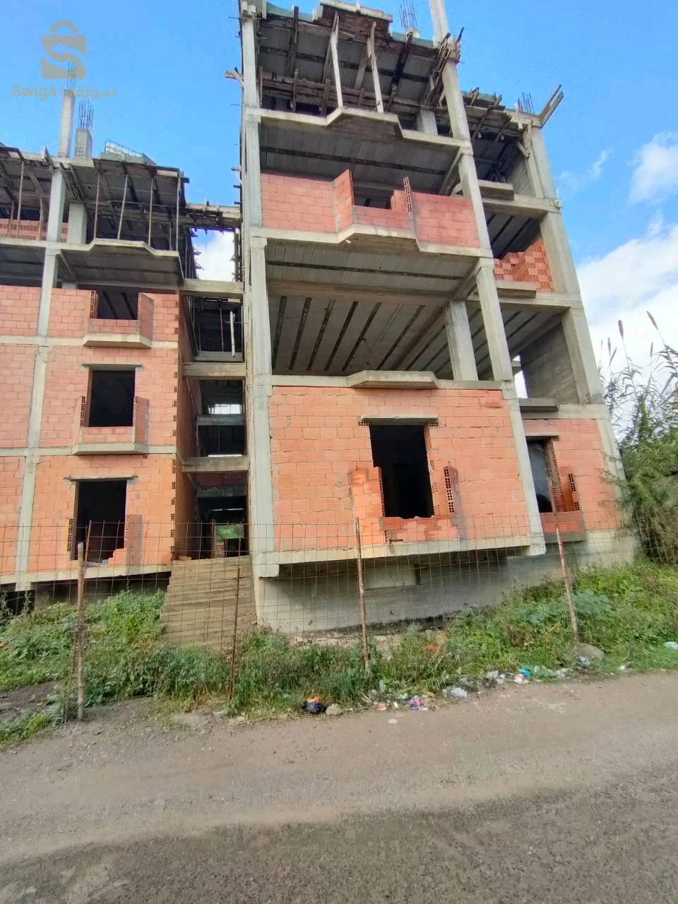 تجزئة سكنية 24 عمارة للبيع