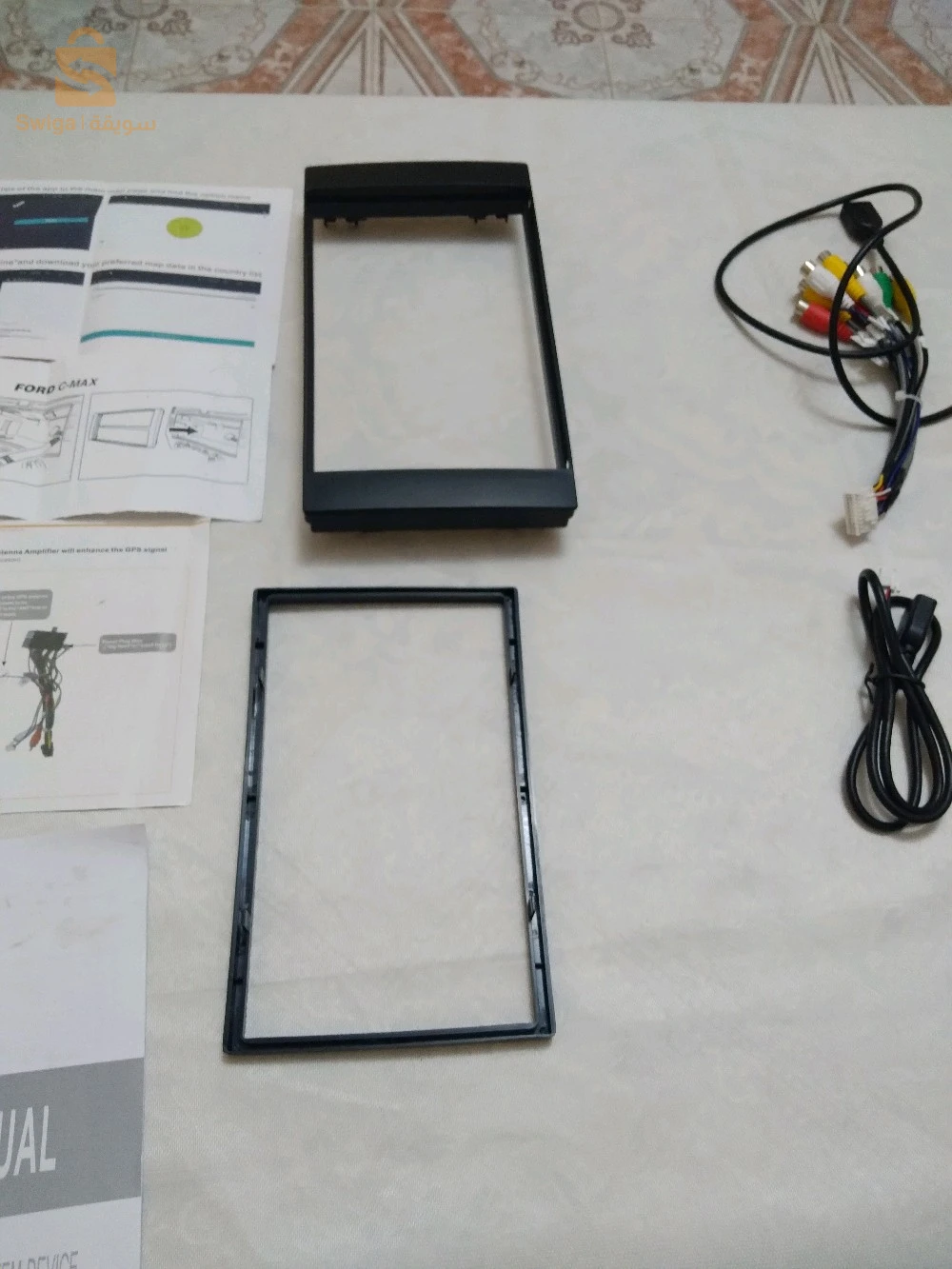 Un dvd neuf 7pouces  android 10 gps phone camera usb bluetooth  degital  et manuel