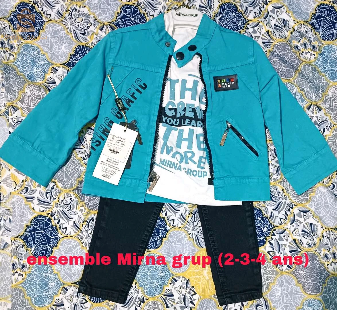 Petit lot Vêtements Enfant fille et garçon Turquie.