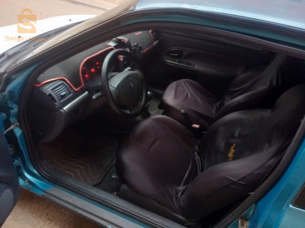 Clio 2 2001