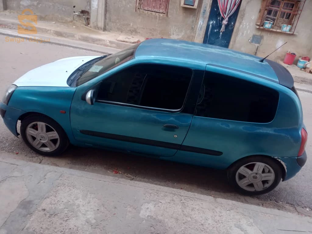 Clio 2 2001