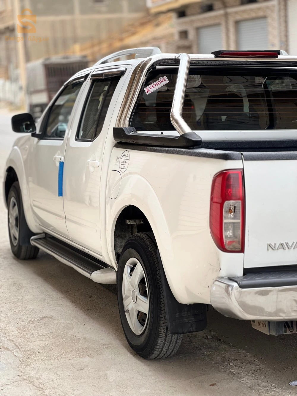 nisan navara