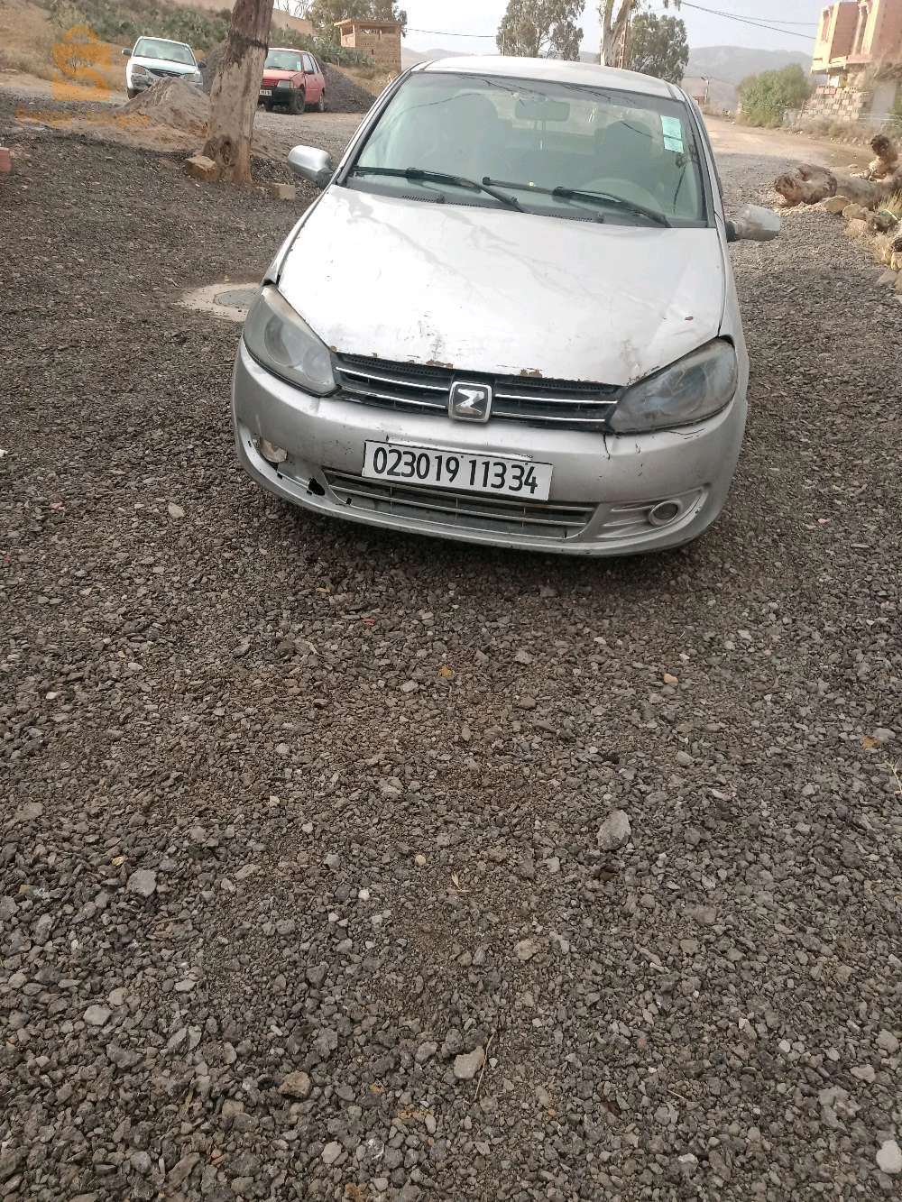 سيارة زوتي z200