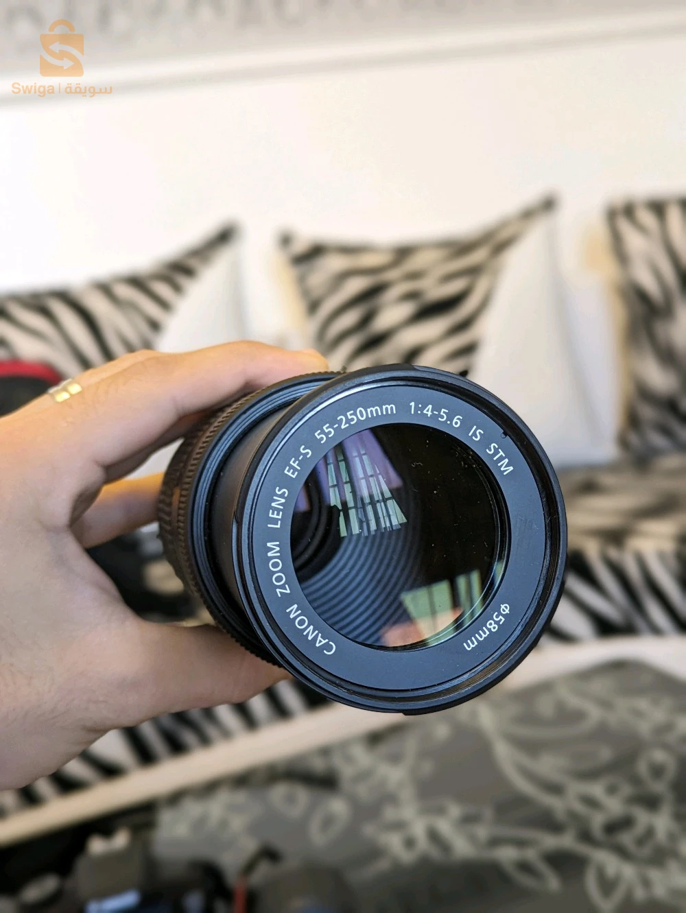🇫🇷🇫🇷CANON 1300D ÉTAT 10/10
A AVEC LE CARTABLE ET LE DOCUMENT ET LE CATALOGUE ET DE OBJECTIF: EFS 18-55mm  - 55-250 mm