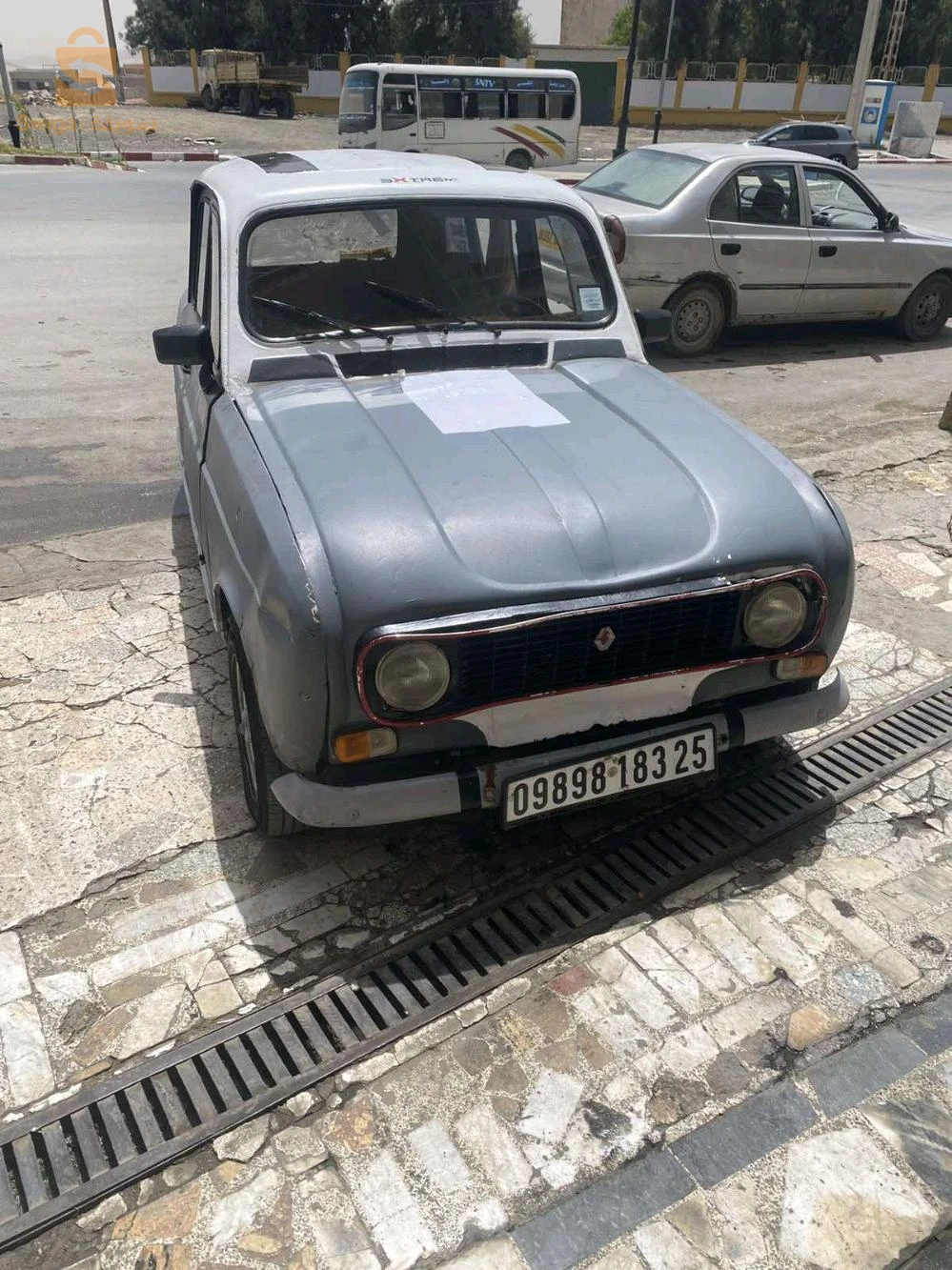 r4