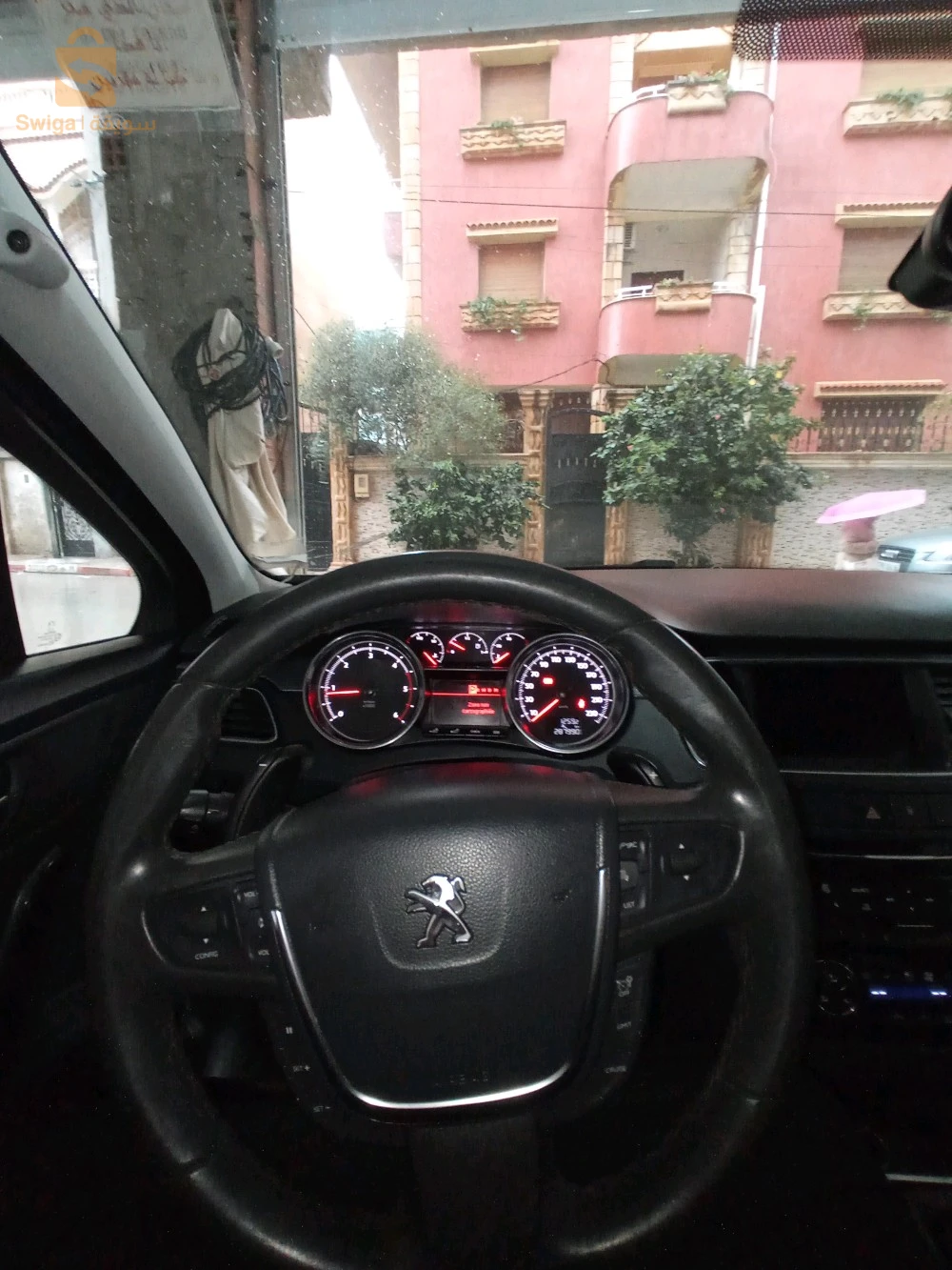 tonobil jdida fiha chwiya les routouch brk
270 négociable