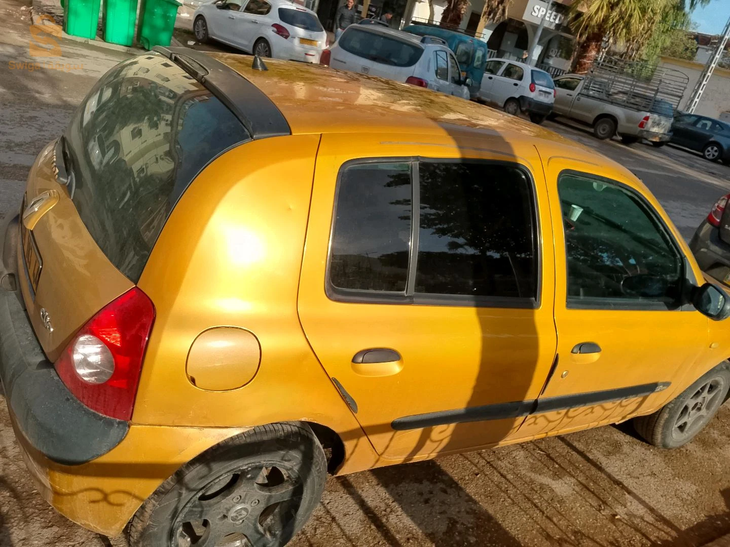 300 عين الدفلى
