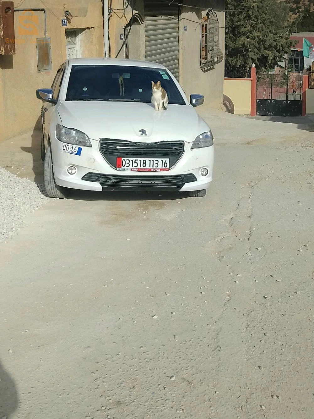 سيارة للبيع