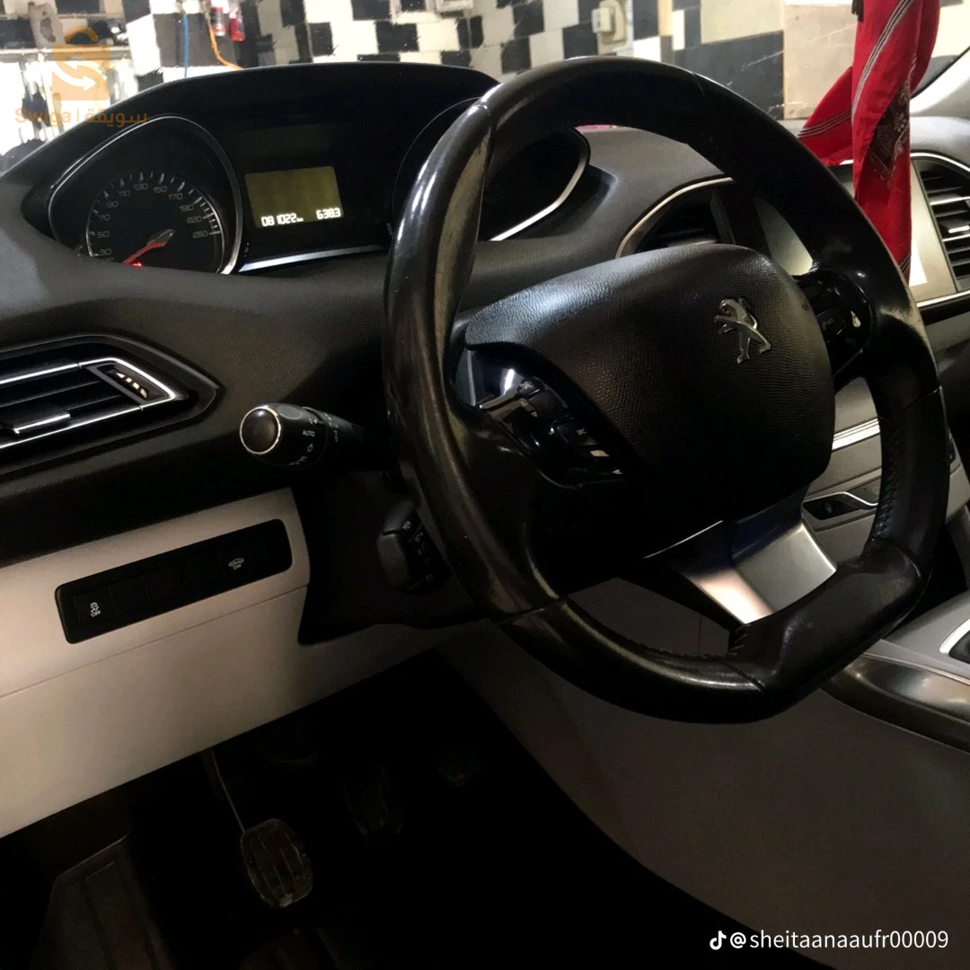 Peugeot 308