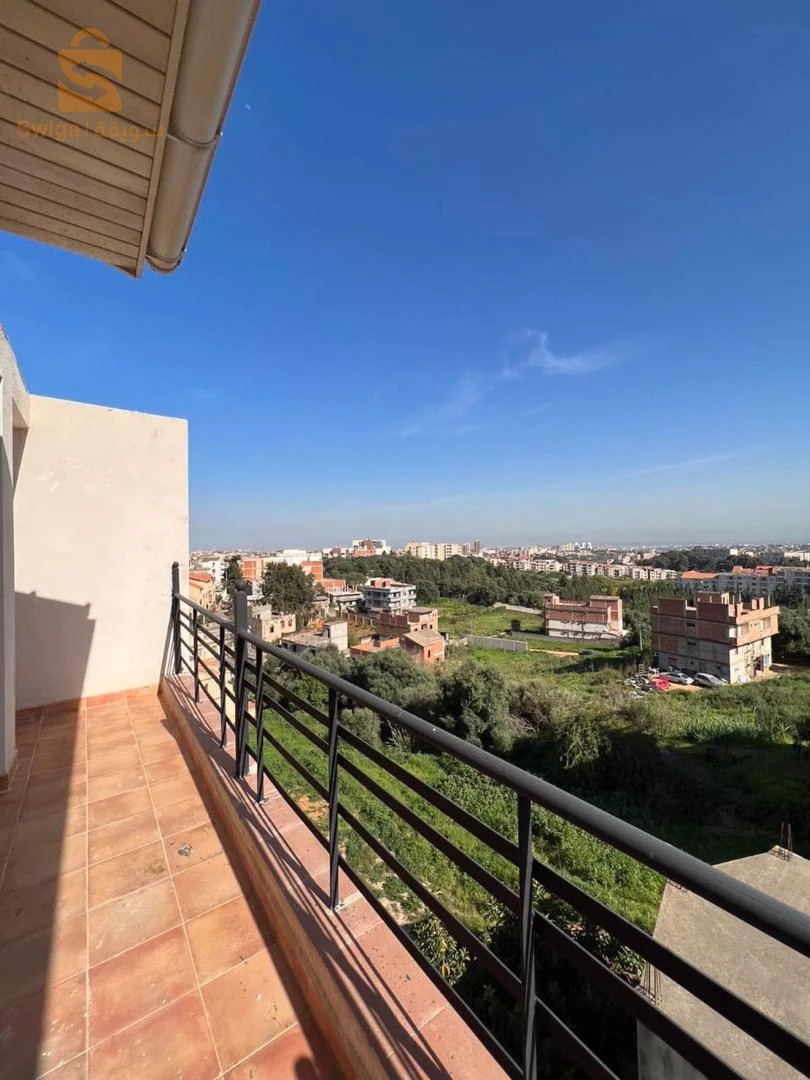 Remiise🚨🚨 fin d'années 😍
duplex à vendre à draria sebbala ville 🏠✨
📞05.61.63.99.40