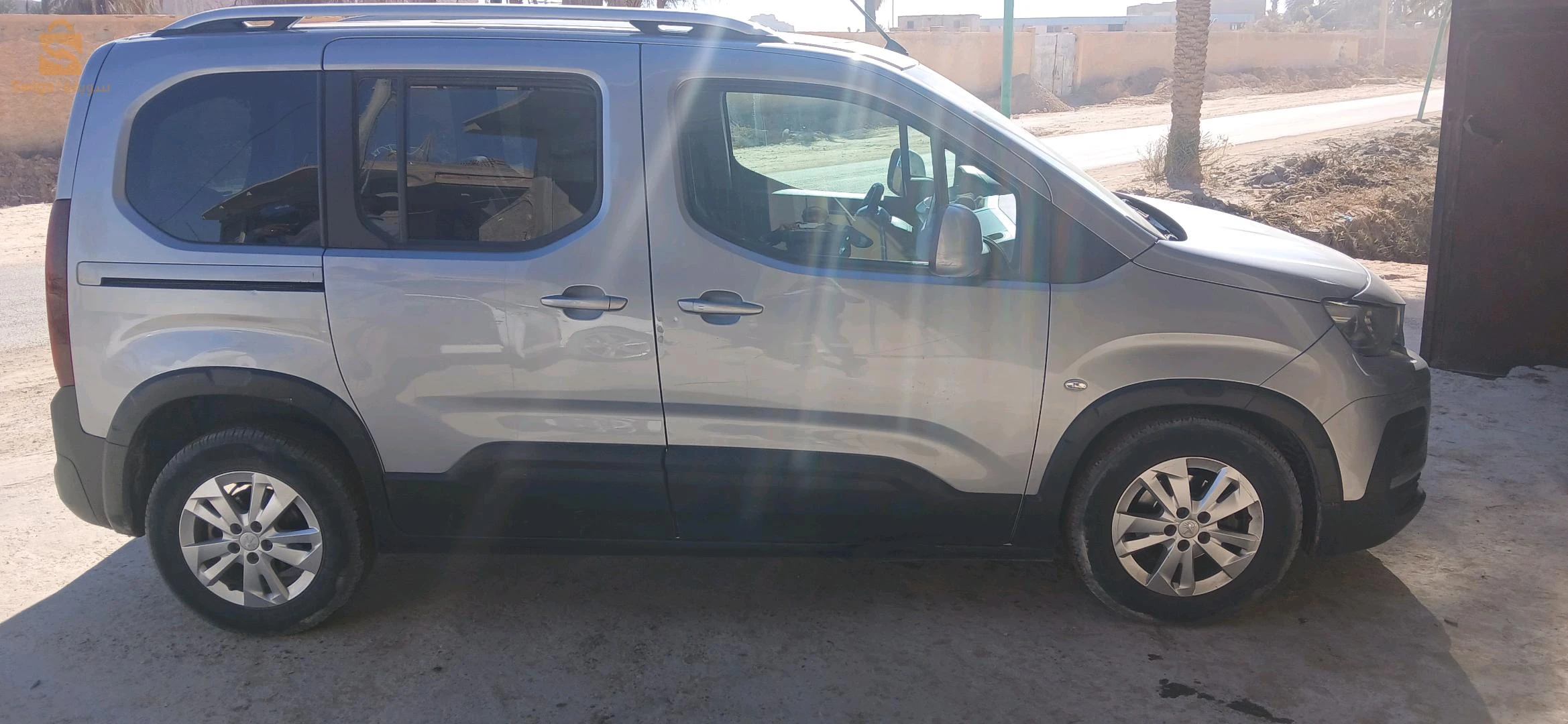 très belle voiture