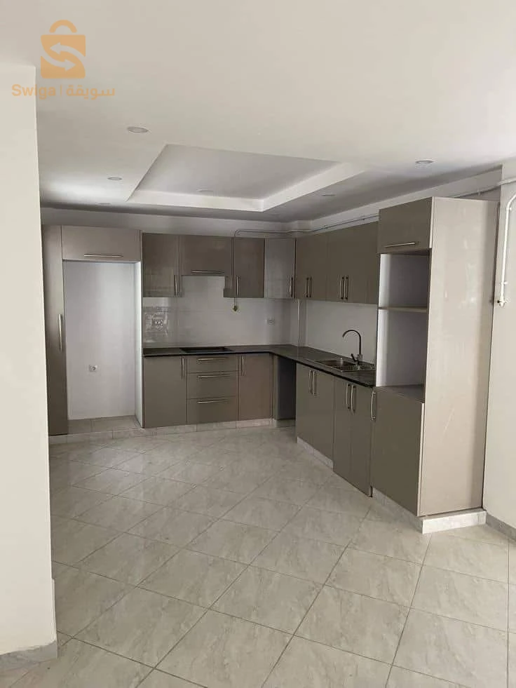 شقة f2 للبيع فيني واجدة