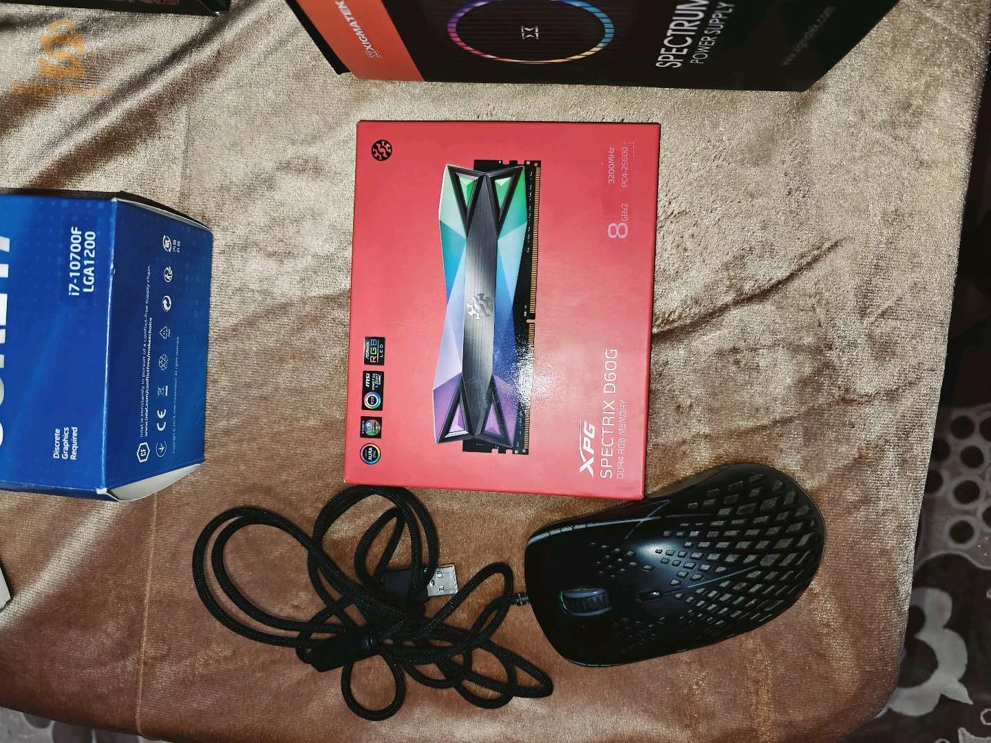 01*✨BOITIER NZXT H510 ELITE
02* 
03*✨CPU INTEL 17 10700F 2.90GHZ TURBO FREQUENCY 4.80 GHZ
04*✨RAM 8GB DDR4 ADATA CL16 XPG SPECTRIX D60G RGB 3200MHZ
05SSD 256GB KINGSSPEC M.2
06*✨HDD 500GB 3.5'
07*✨ALIMENTATION XIGMATEK 700W RGB
08*✨CARTE GRAPHIQUE NVIDIA ASUS RTX 2060 DUAL 6GB
09*✨CPU AIR COOLING XIGMATEK AIR KILLER PRO ARTIC
10*✨ECRAN VIEWSONIC XG2705 27 IPS