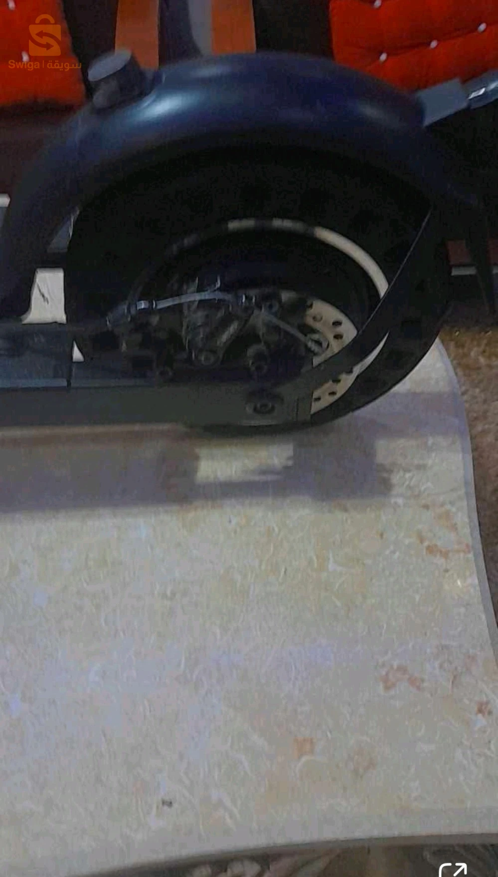 trotinette électrique denver Allment🇩🇪 motard 350w 36v vitesse max20 lepoids 120kg  la batterie 35. 40 km. 0797432692