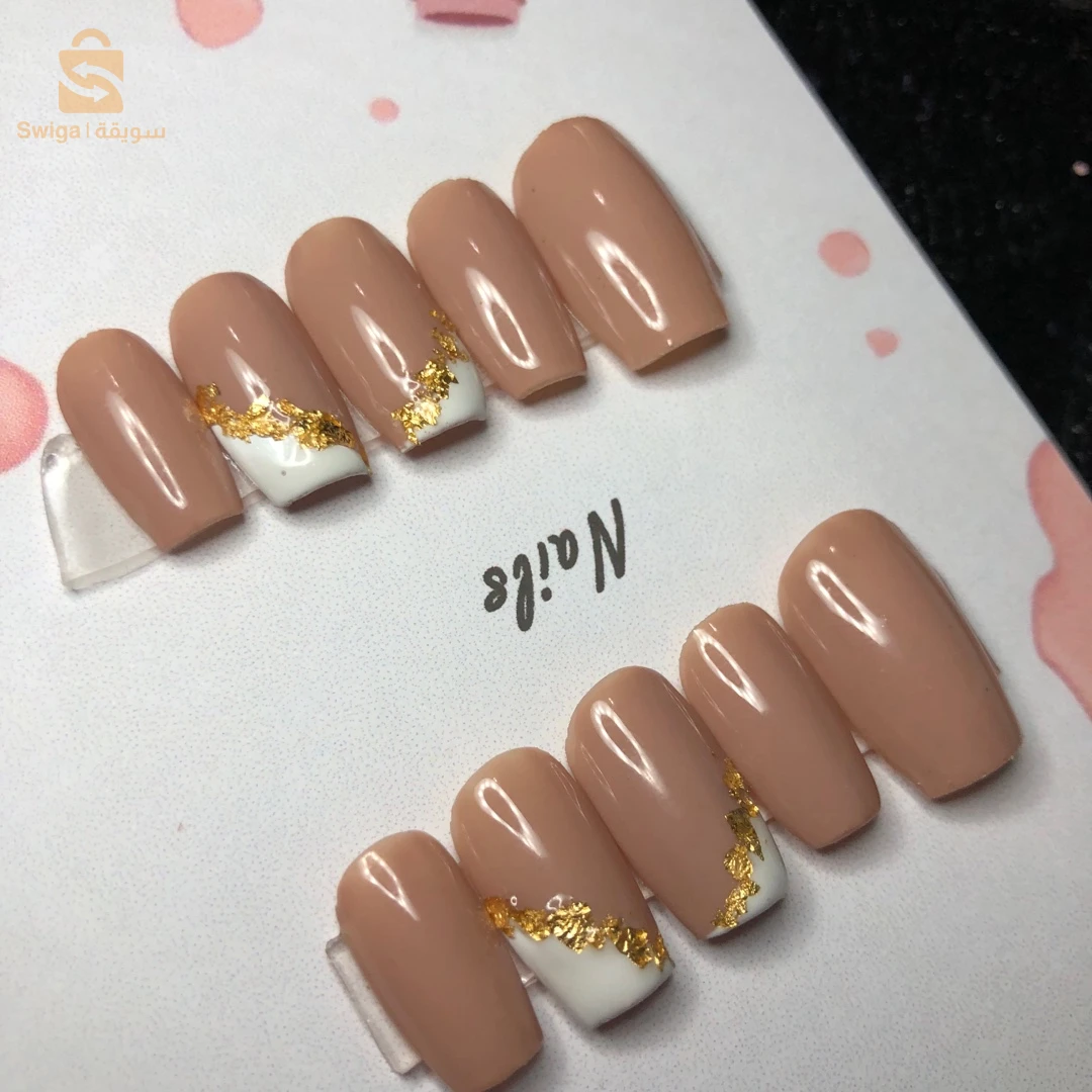 presse on nails