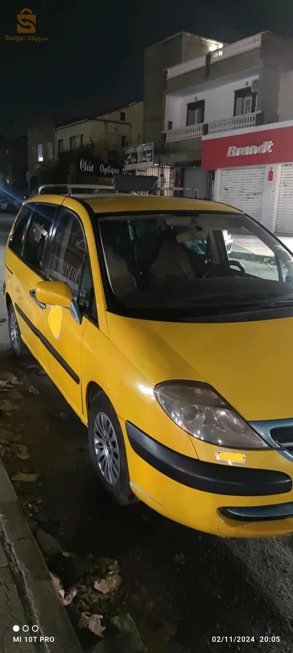 C8 HDi moteur v40 8 place