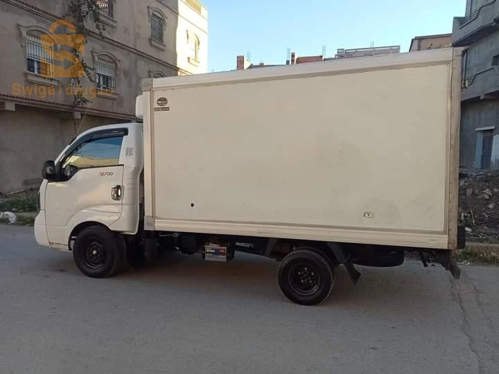 كلش خدام اتكل على الله وروح تخدم رقم الهاتف 0771113959
