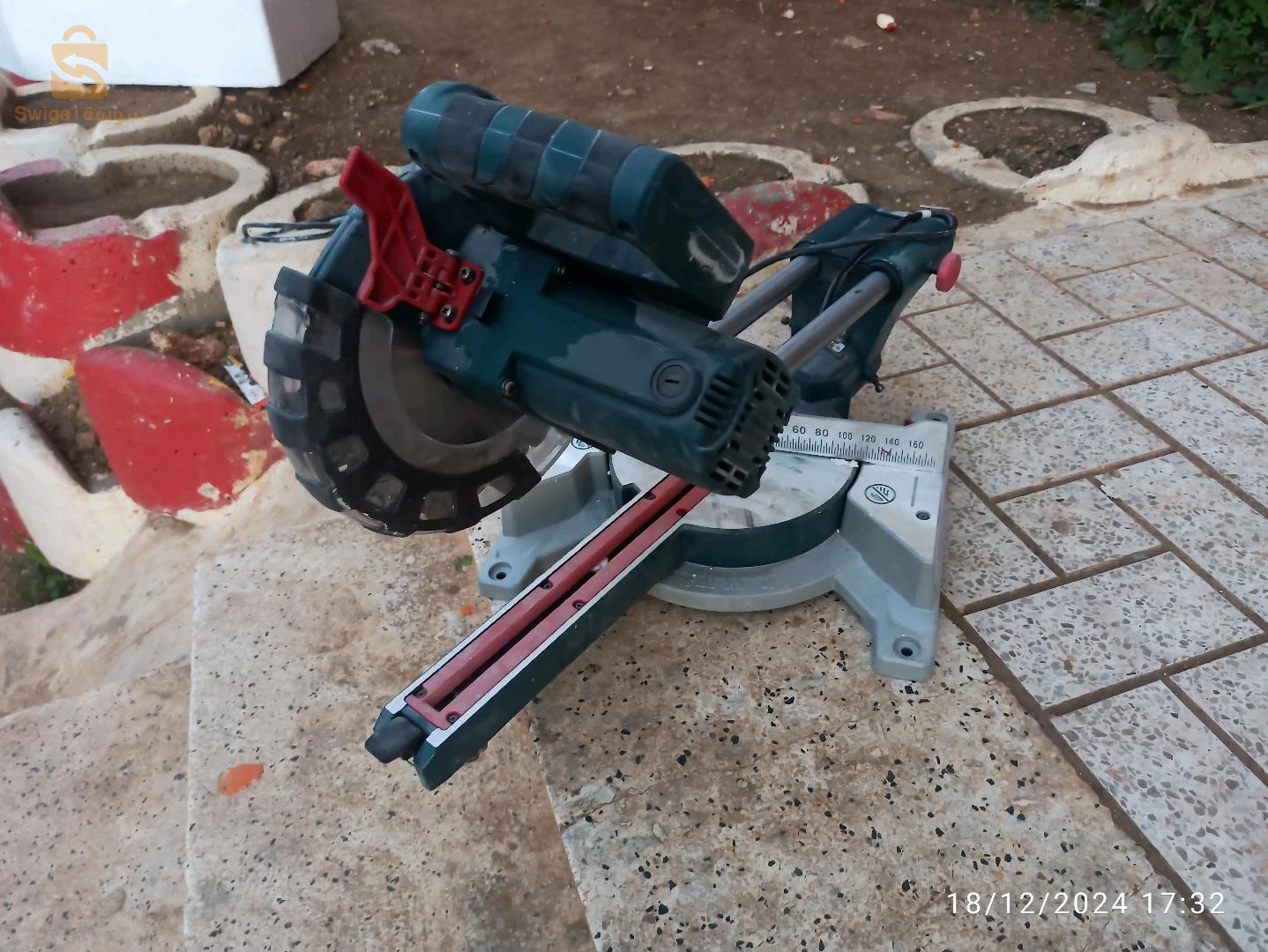 معدات كهربائية