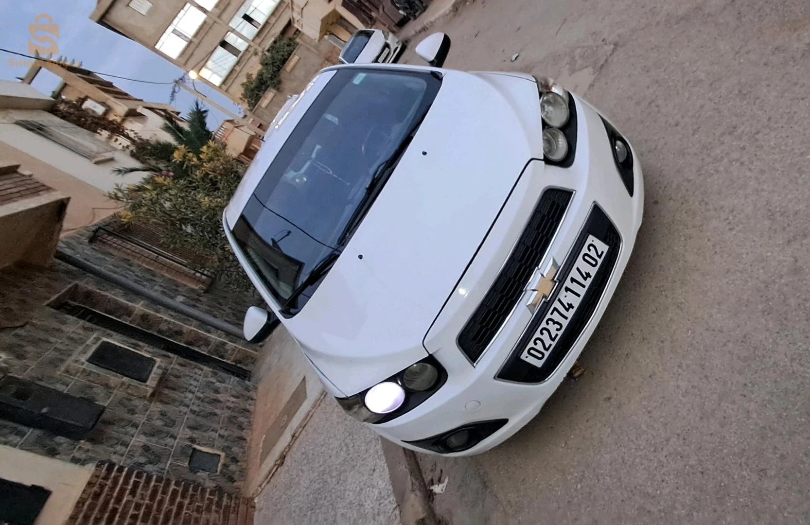 moteur mrivisi kolech jdid fiha racord sgir f l'ail ariere