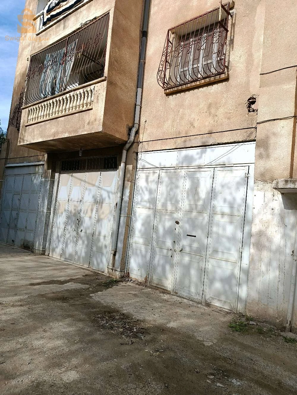 كوبيراتيف للبيع اربعة غرف + كاراج فيها اكثر من 130م² للاستفسار يرجى الاتصال