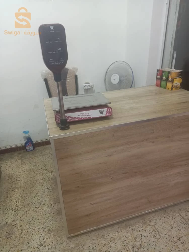 طابلة عرض حلويات  كل وحدة زوج مترات جديدة مستعملة شهرين برك