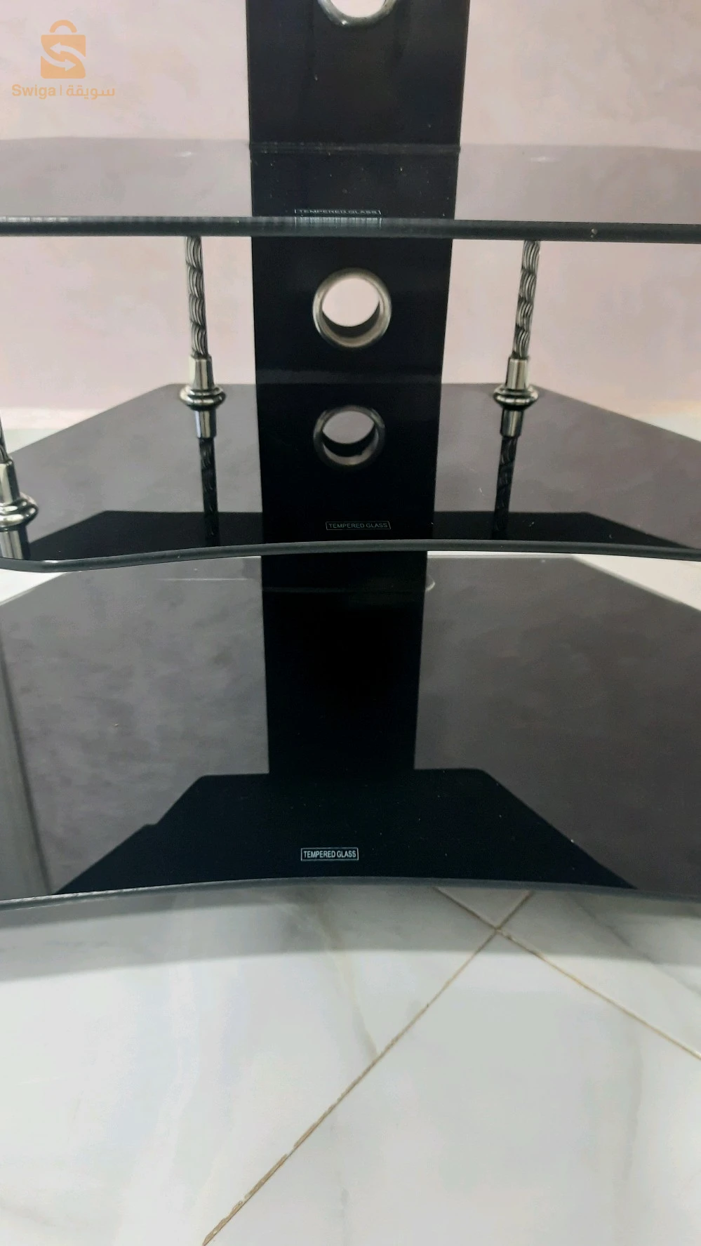 طاولة تلفاز
