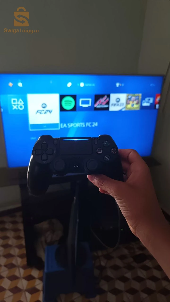 PS4 Slim