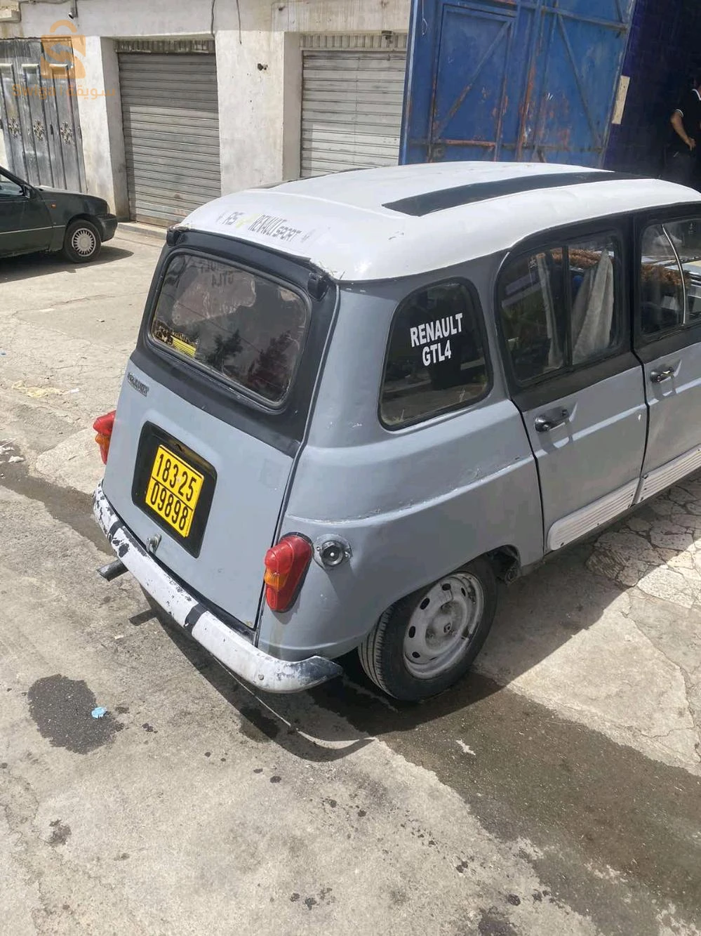 r4