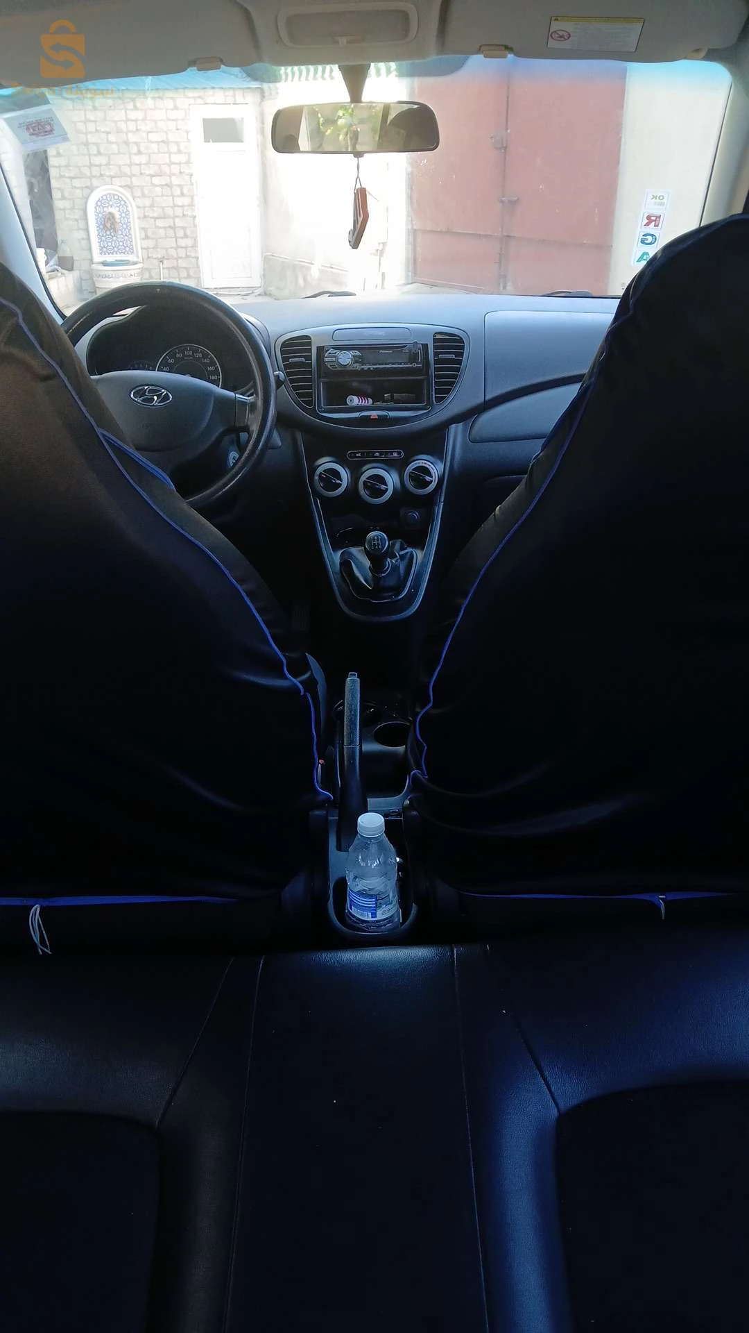 I10