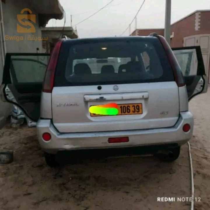 للبيع سياره مشاء الله ما فيها والو معاود