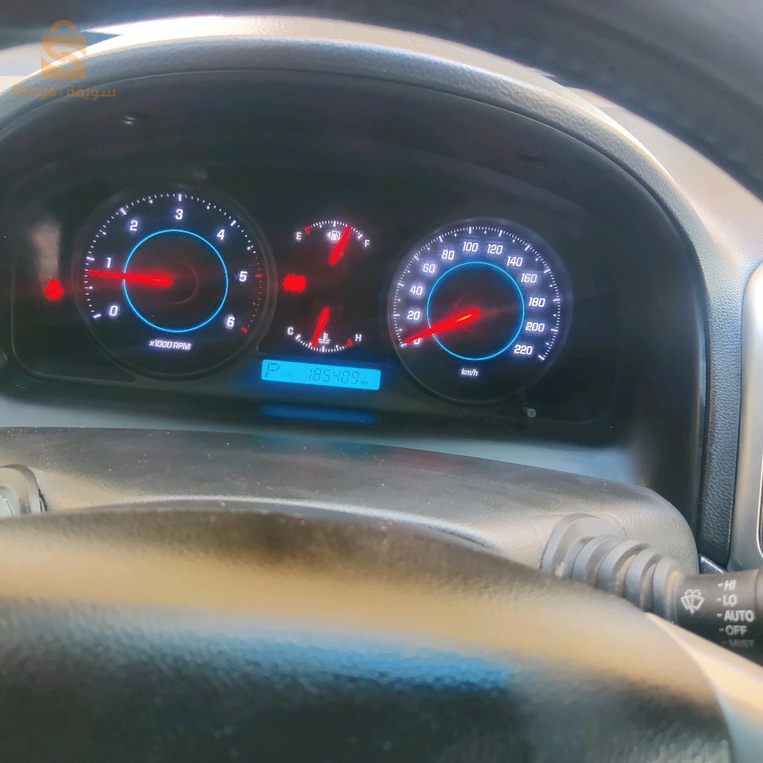 vends captiva 2.2 bva, 185000 km.