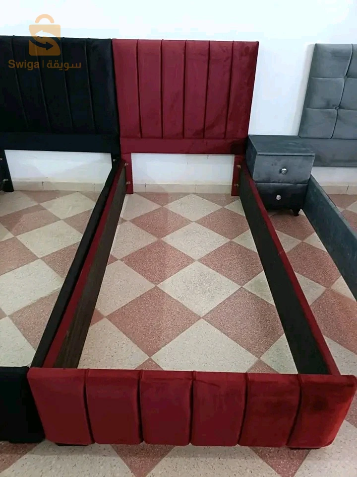 سرير كابيتوني
@اثاث سرير كابيتوني